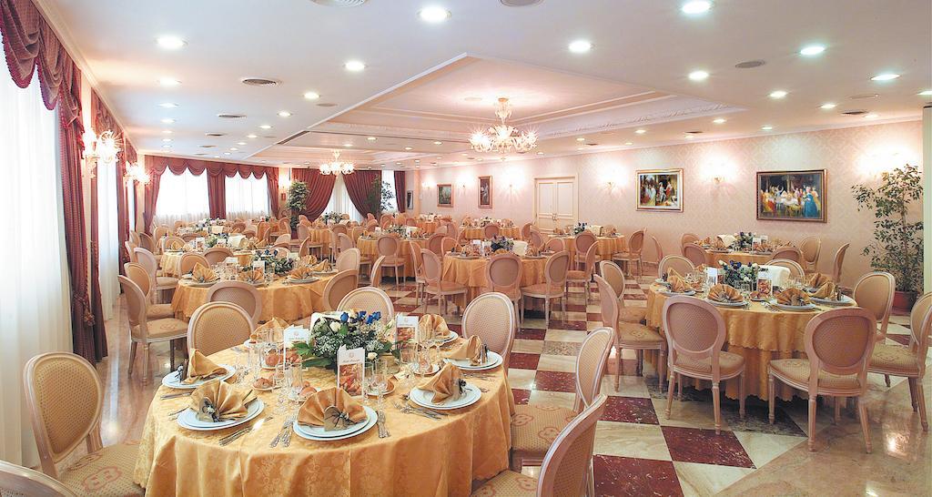 Hotel Principe Pomezia Esterno foto